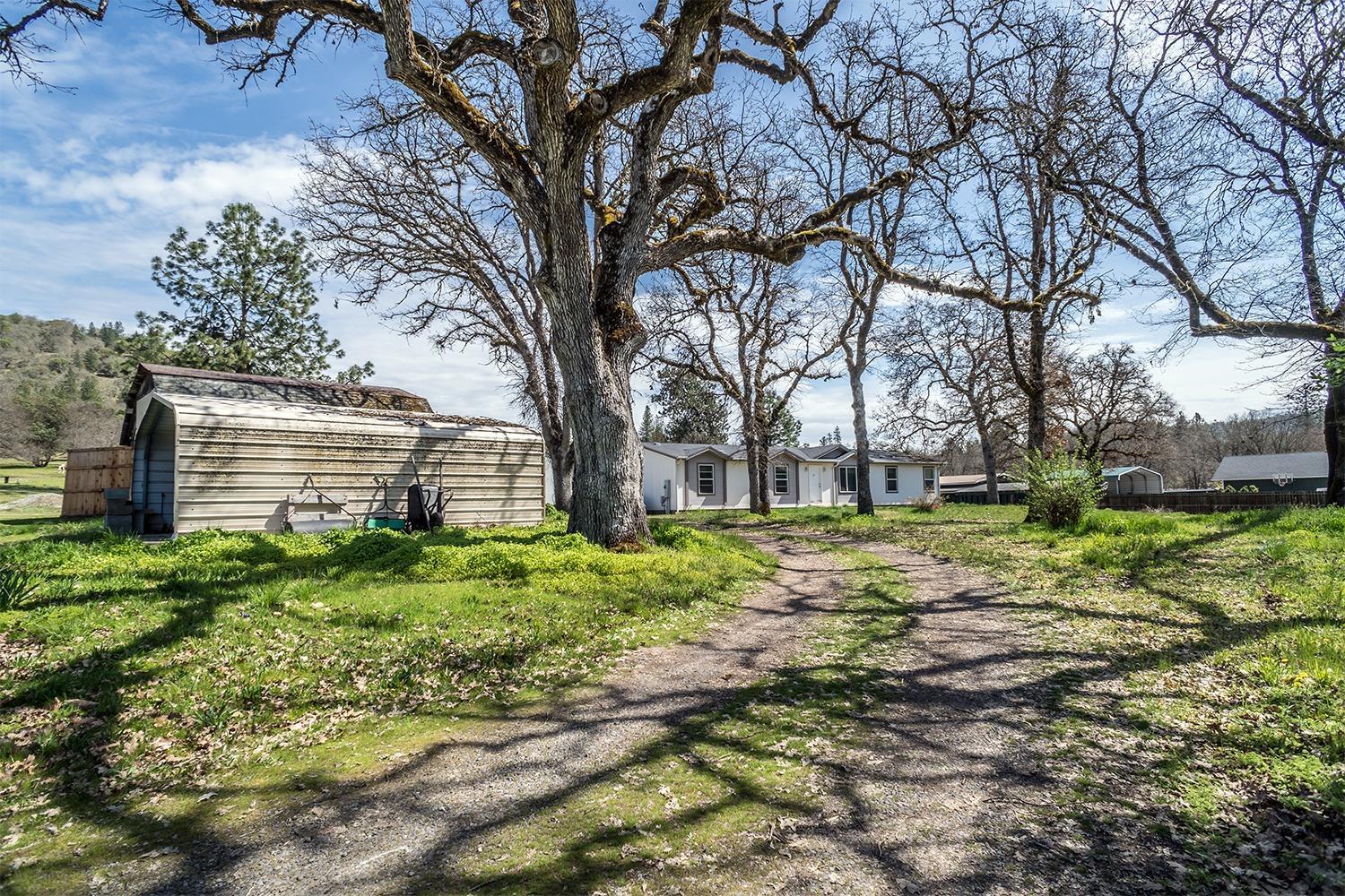 11330 Blackwell Road Central Point, OR 97502 - Photo 12 of 27 Additional Photo