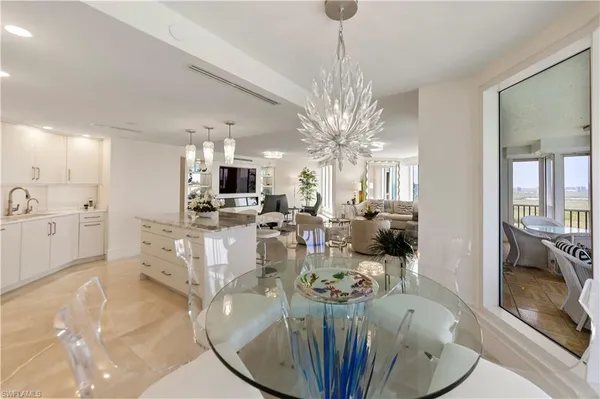 $40,000 | 8111 Bay Colony Drive, Unit 1902, Naples, FL 34108