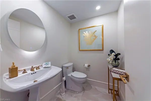 $40,000 | 8111 Bay Colony Drive, Unit 1902, Naples, FL 34108