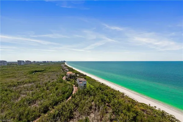 $40,000 | 8111 Bay Colony Drive, Unit 1902, Naples, FL 34108