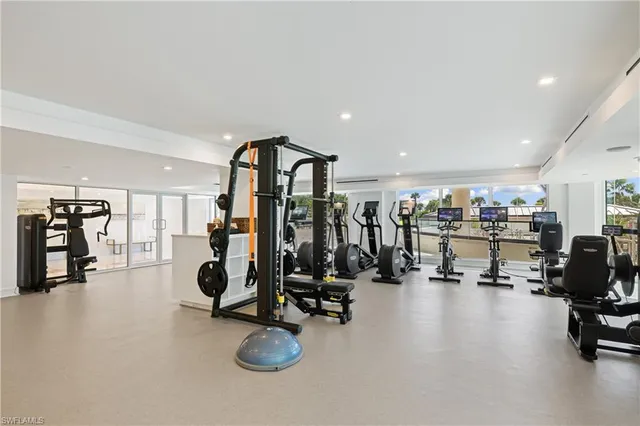 $35,000 | 8111 Bay Colony Drive, Unit 1902, Naples, FL 34108