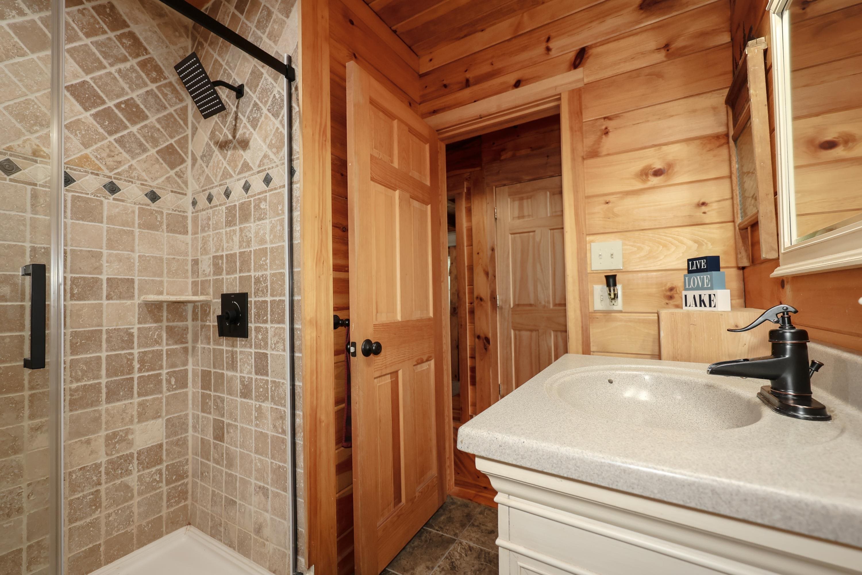 174 Gardners Grove Road Belmont, NH 03220 - Photo 6 of 38 Gallery Image 6