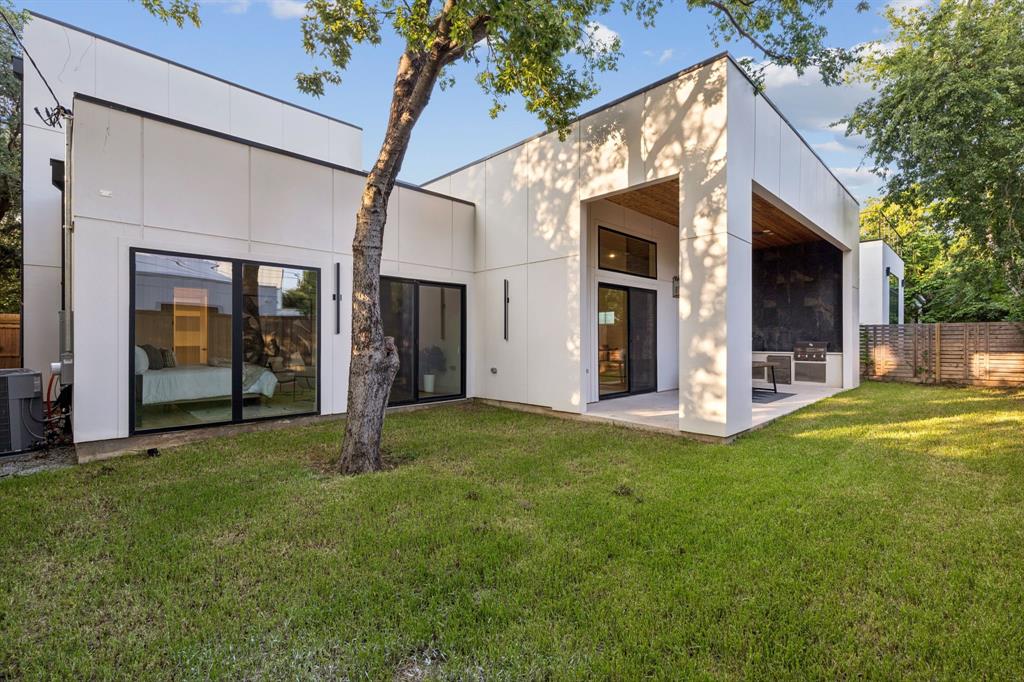 3940 North Cresthaven Road Dallas, TX 75209 - Photo 12 of 24