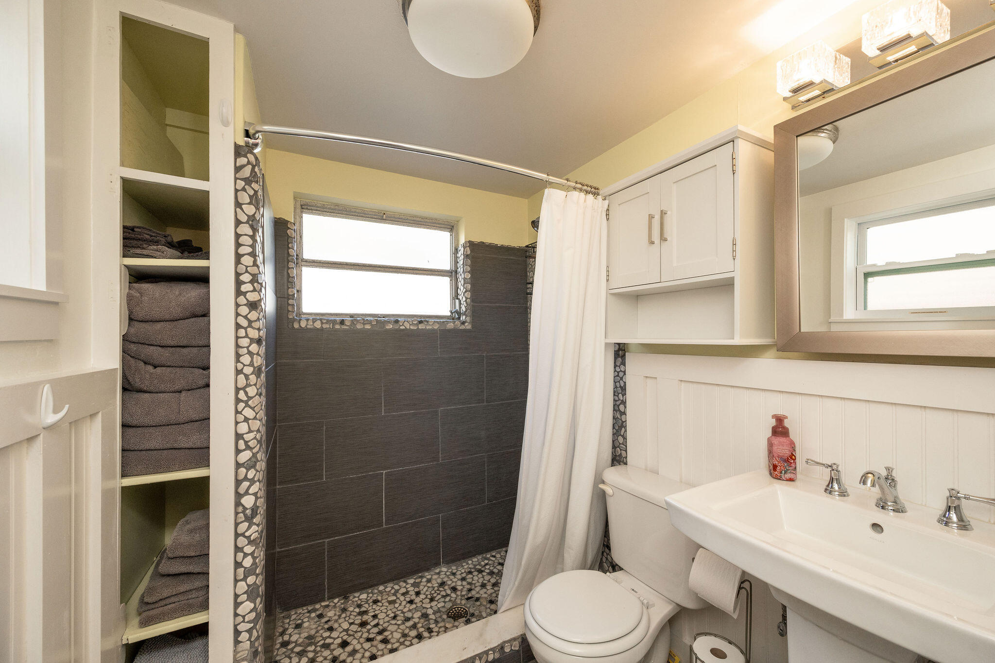 1111 Watson Street, Unit B Key West, FL 33040 - Photo 18 of 29 NDP_2366