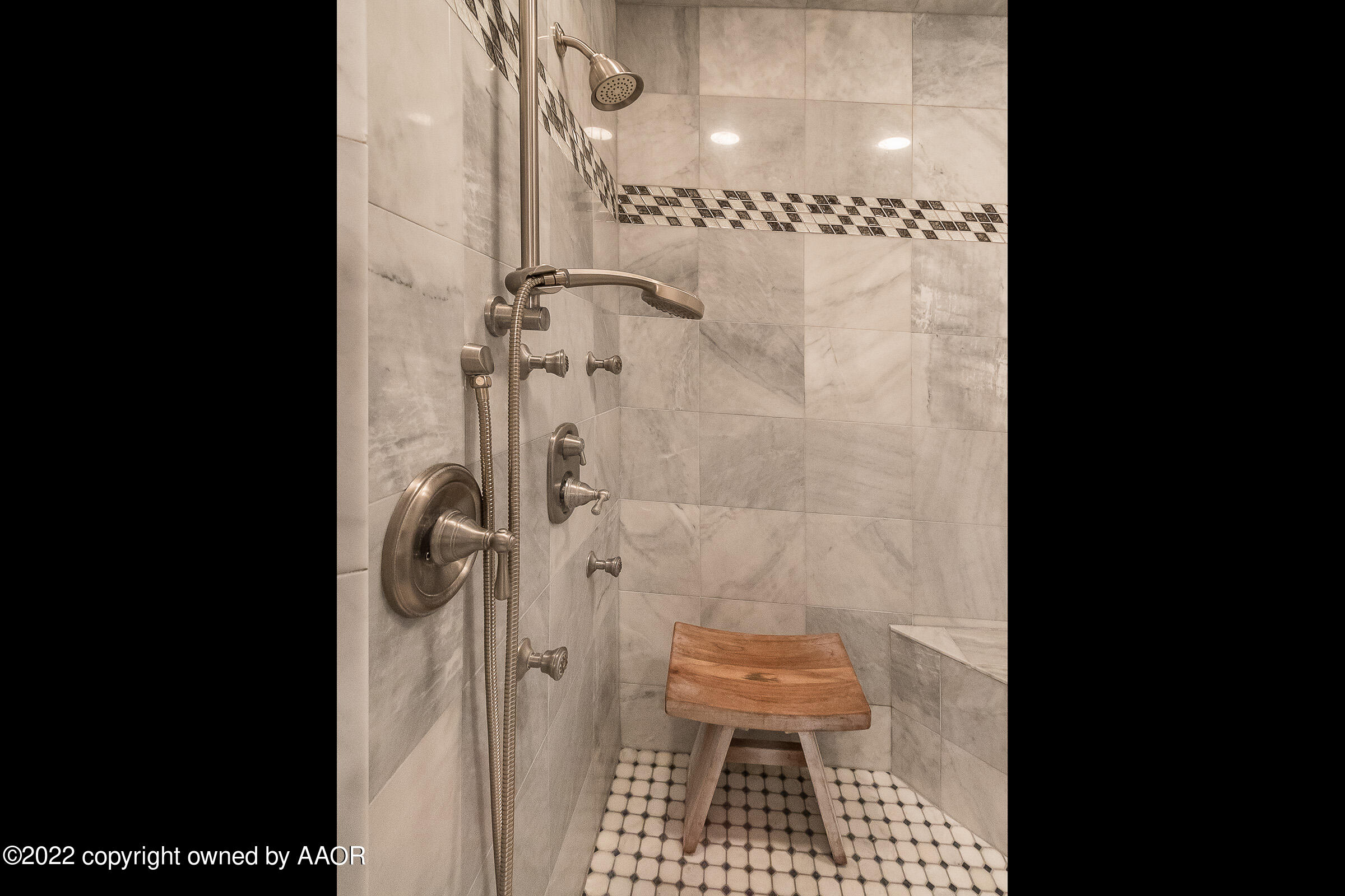 16 Merion Place Amarillo, TX 79124 - Photo 43 of 71 Full Body Shower