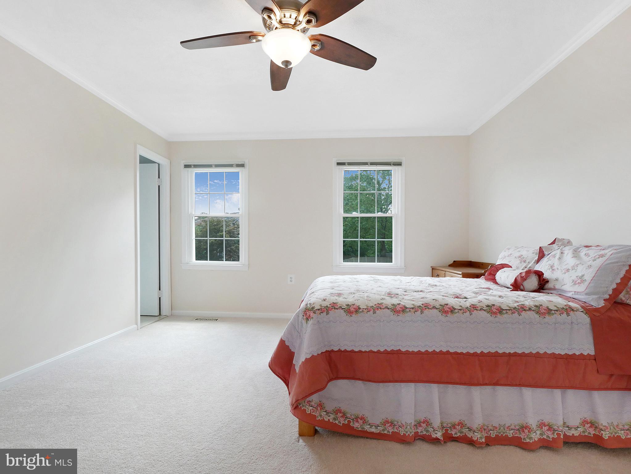 2857 Seminole Road Woodbridge, VA 22192 - Photo 17 of 43 Owner's Suite