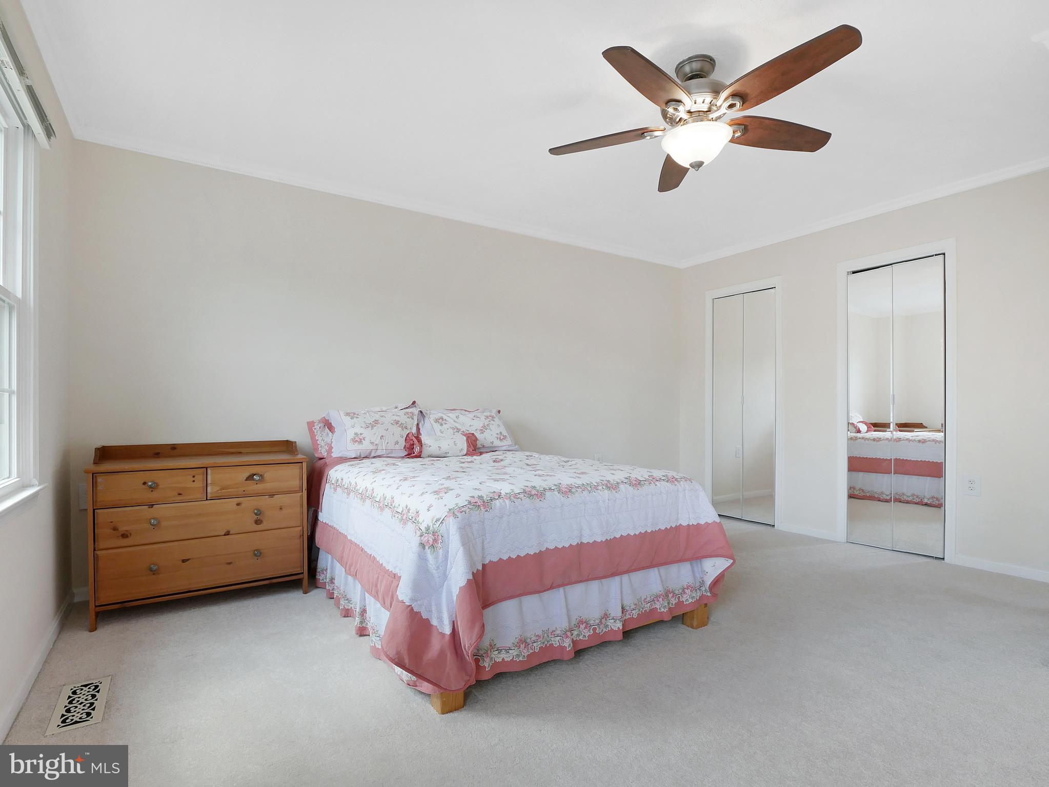 2857 Seminole Road Woodbridge, VA 22192 - Photo 18 of 43 Owner's Suite