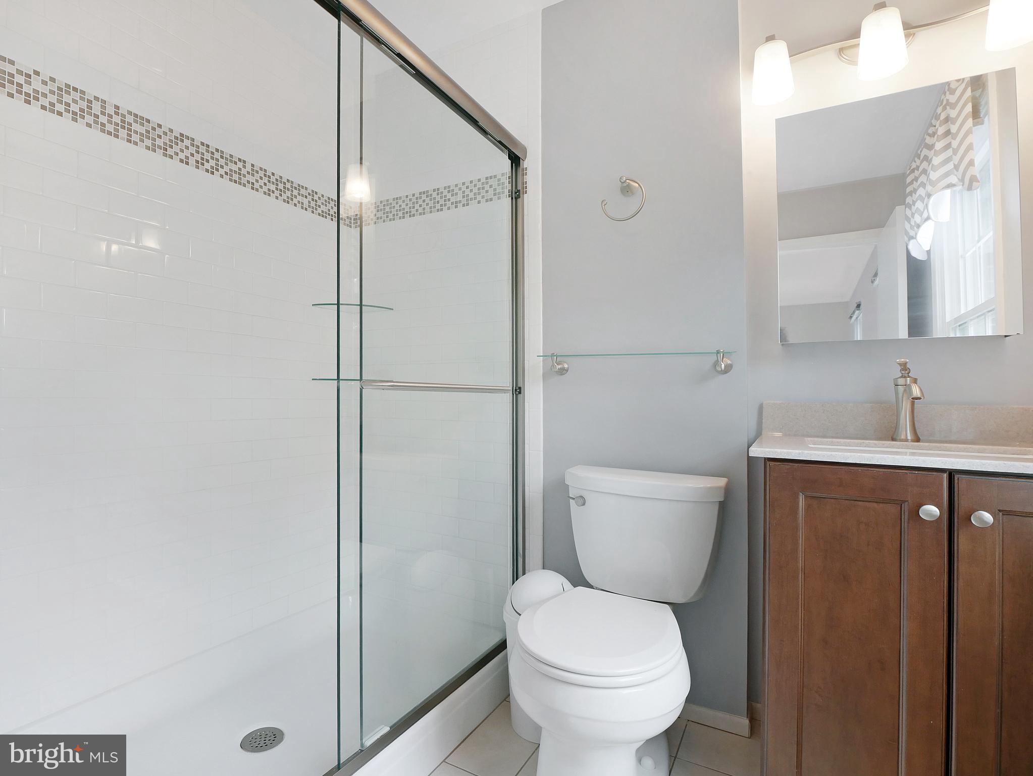 2857 Seminole Road Woodbridge, VA 22192 - Photo 19 of 43 Owner's Suite Bath