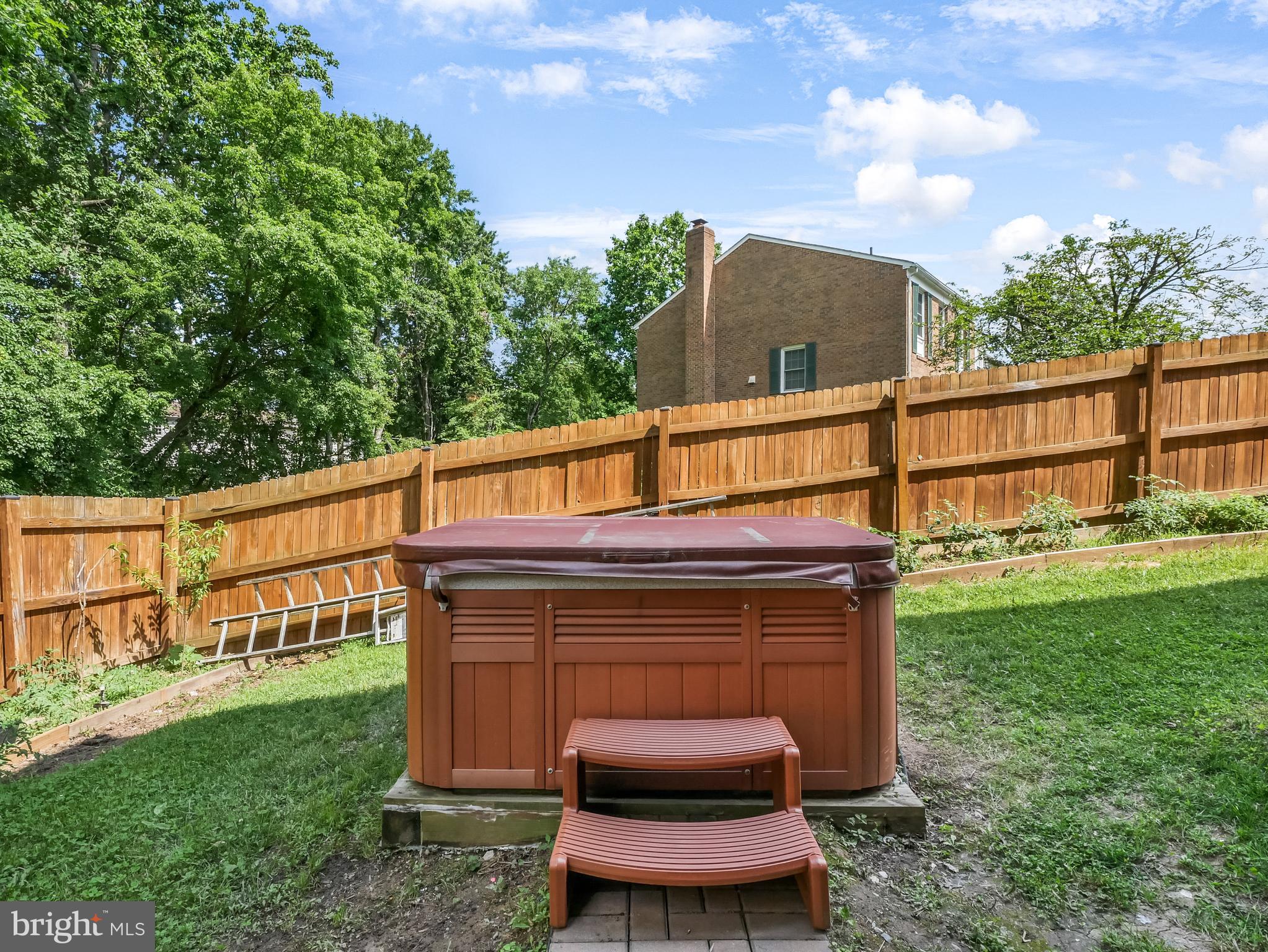 2857 Seminole Road Woodbridge, VA 22192 - Photo 38 of 43 Hot Tub (sold as-is)