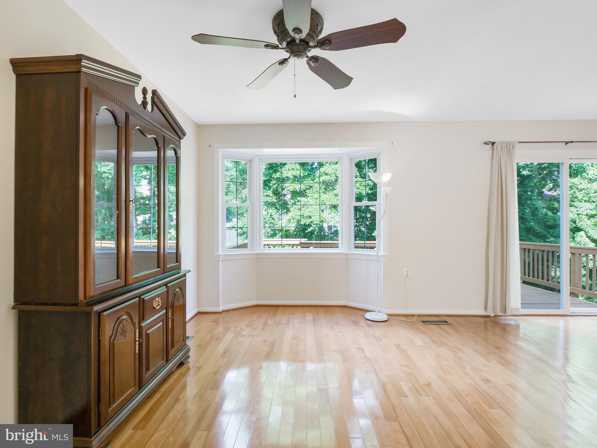 2857 Seminole Road Woodbridge, VA 22192 - Photo 9 of 43 Gallery Image 9