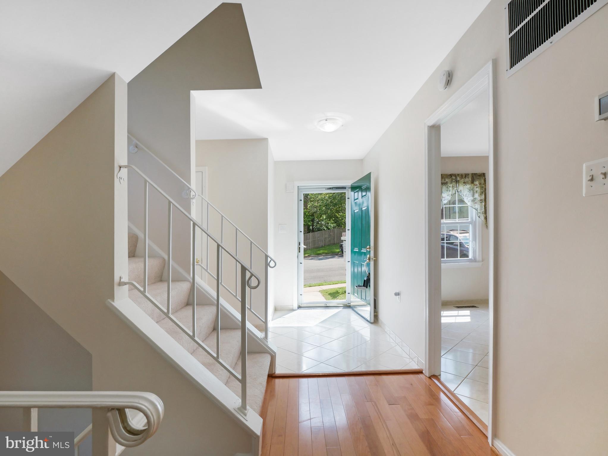 2857 Seminole Road Woodbridge, VA 22192 - Photo 10 of 43 Gallery Image 10