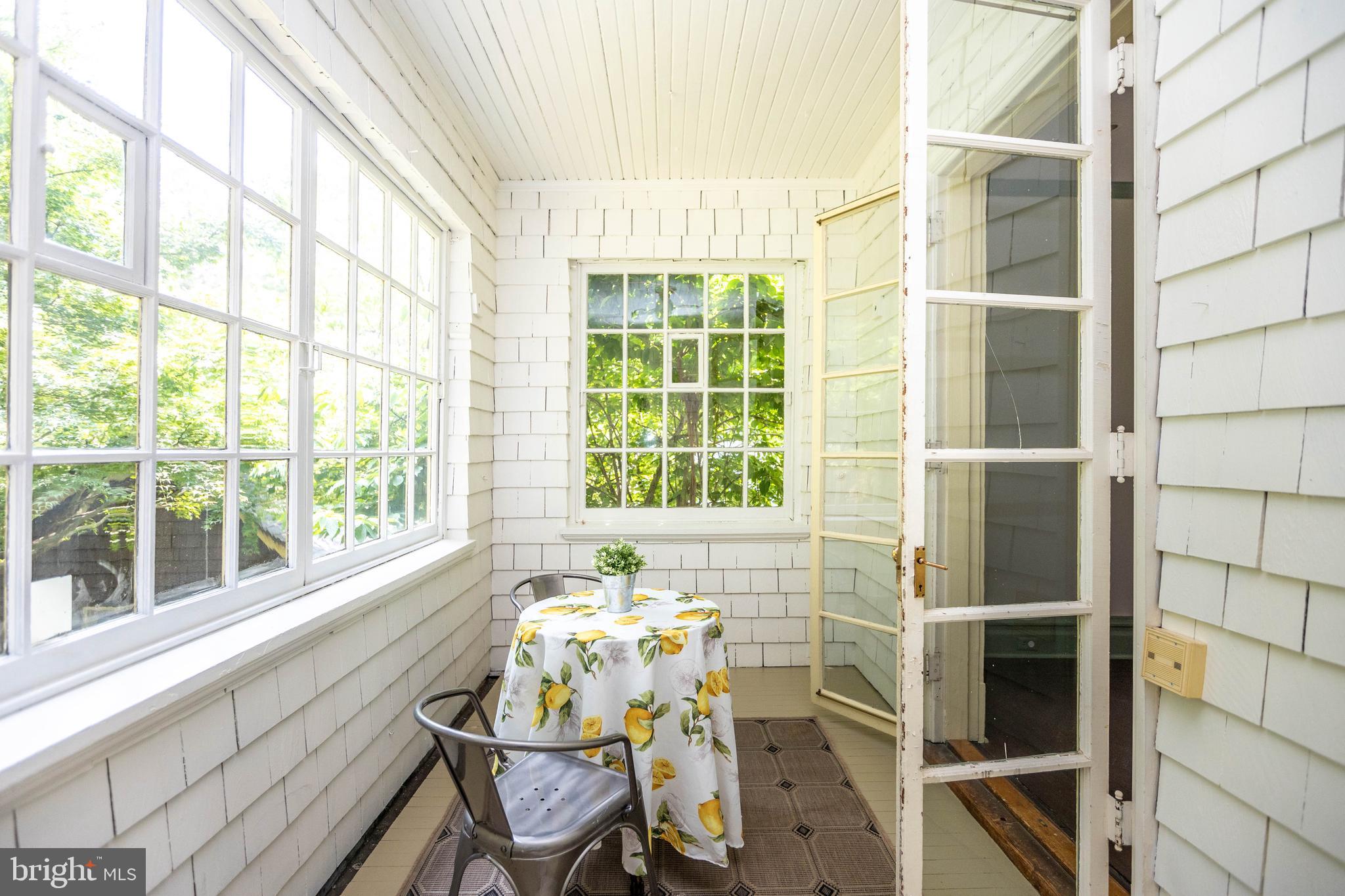403 Club Road Baltimore, MD 21210 - Photo 7 of 72 Sunroom