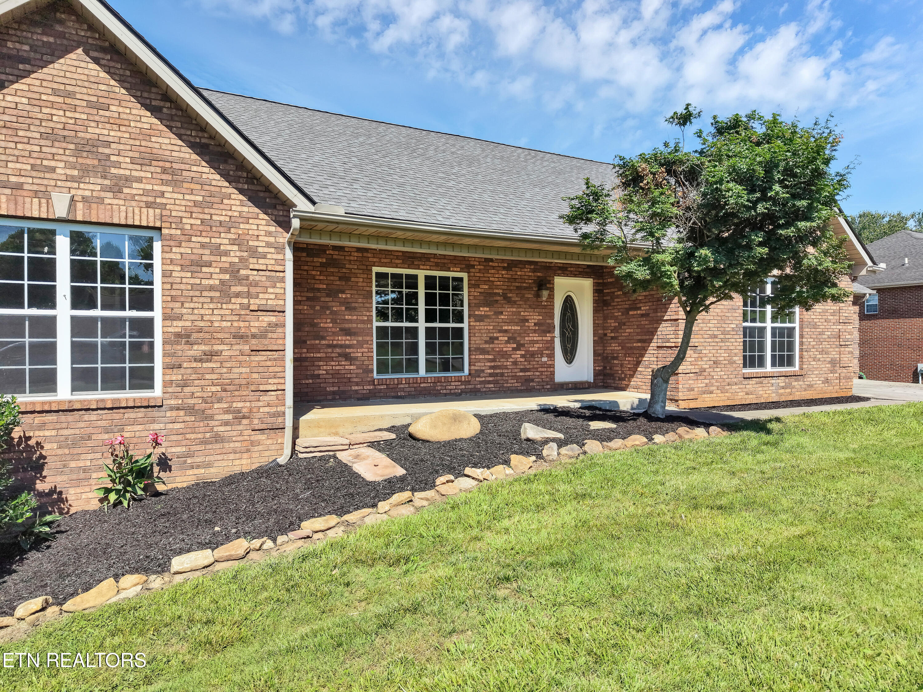 1130 Eloise West Road Greenback, TN 37742 - Photo 4 of 51 Covered front porch