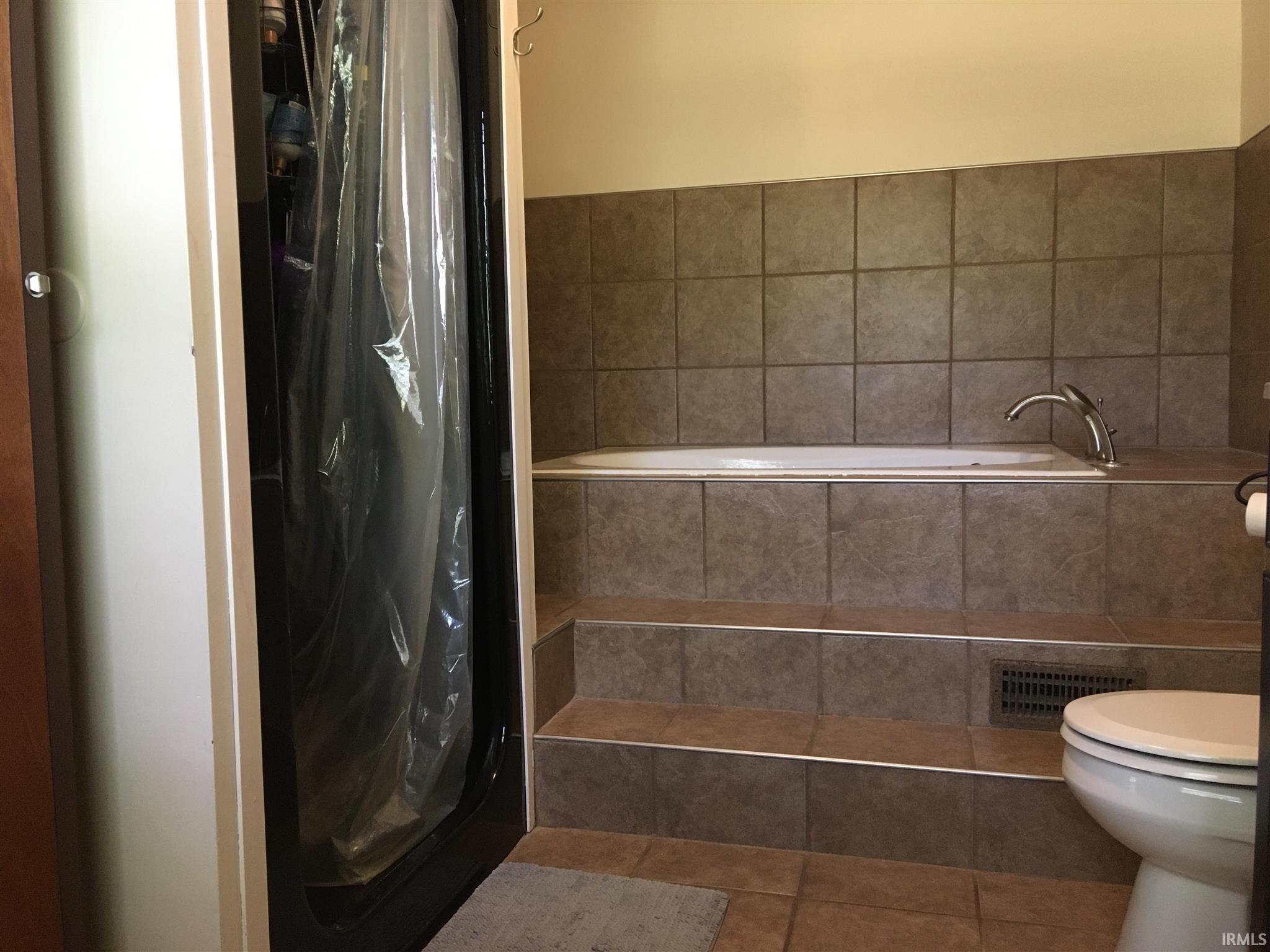 215 Carter Road Goshen, IN 46526 - Photo 35 of 35 Gallery Image 35