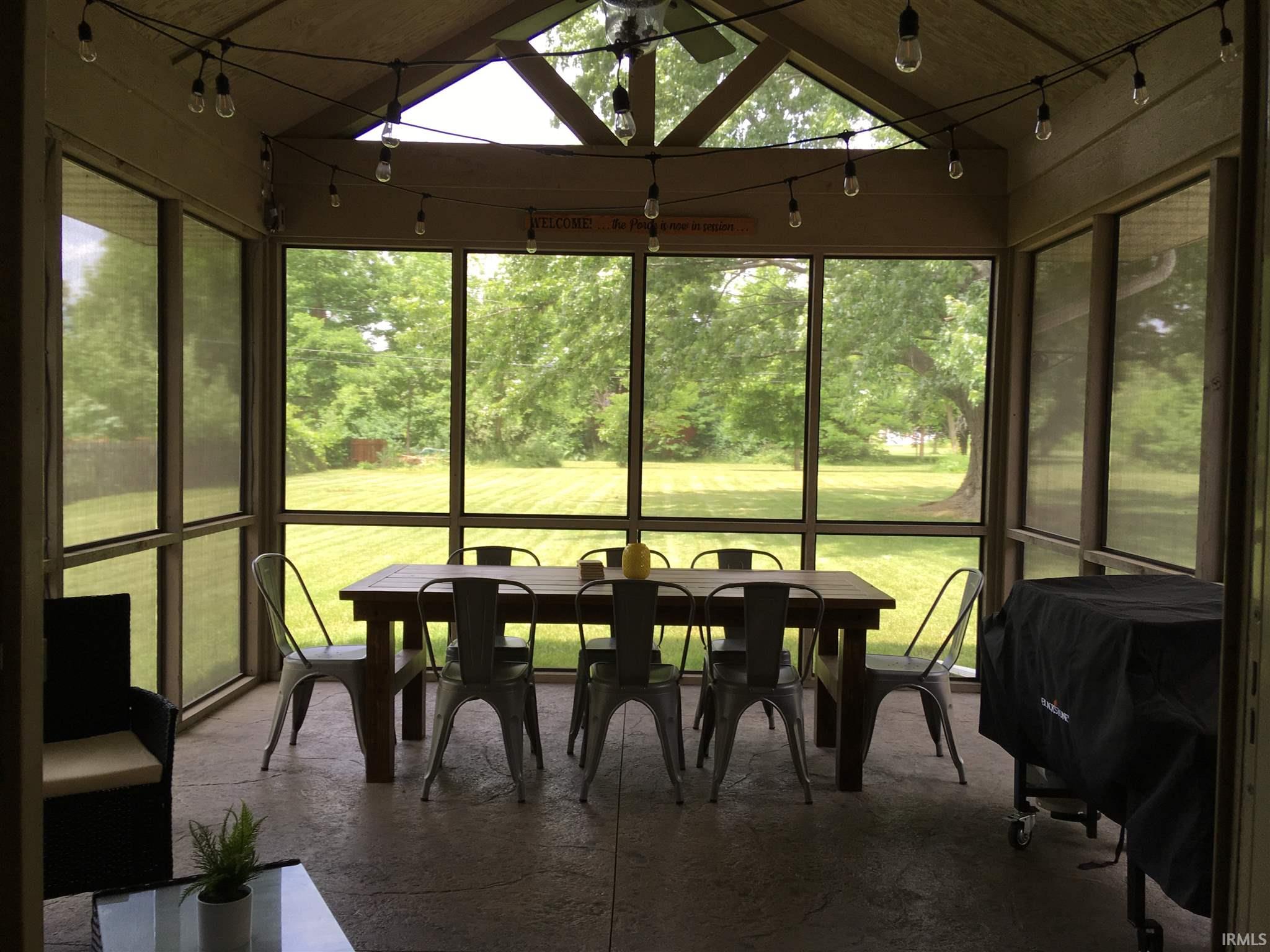 215 Carter Road Goshen, IN 46526 - Photo 10 of 35 Gallery Image 10
