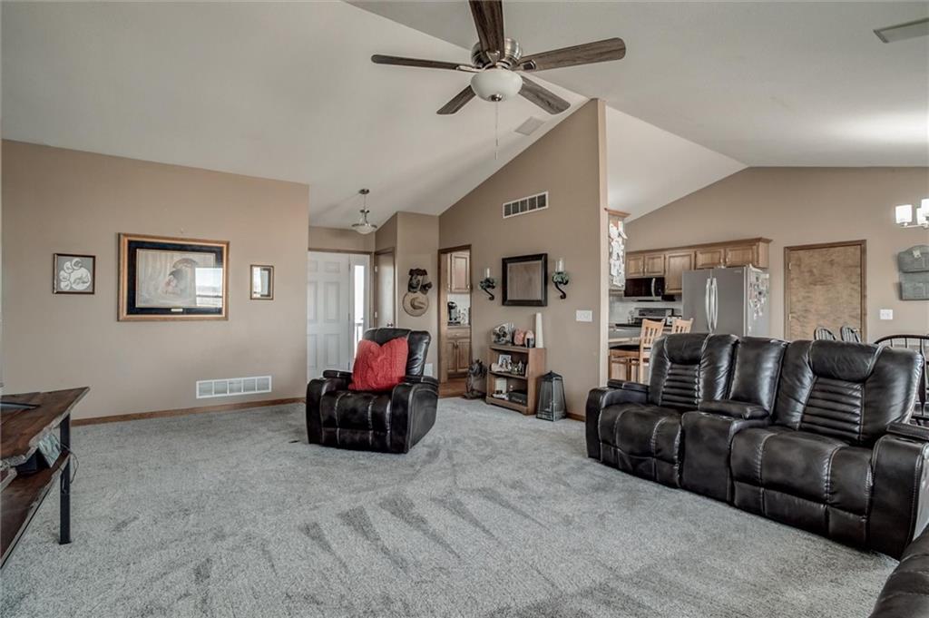 117 Hayes Road Wellsville, KS 66092 - Photo 15 of 33