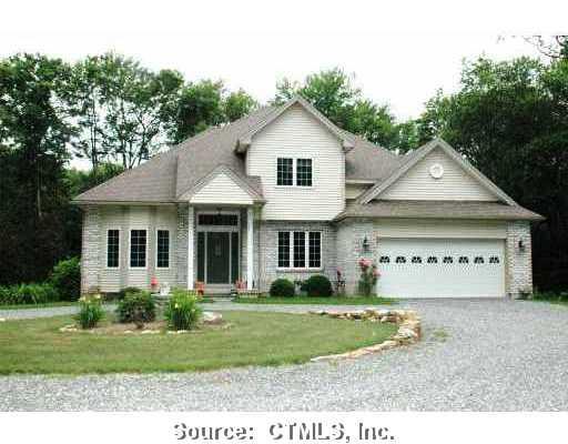 47 Stone Wall Road Salem, CT 06420 - Photo 1 of 1 Exterior Front.