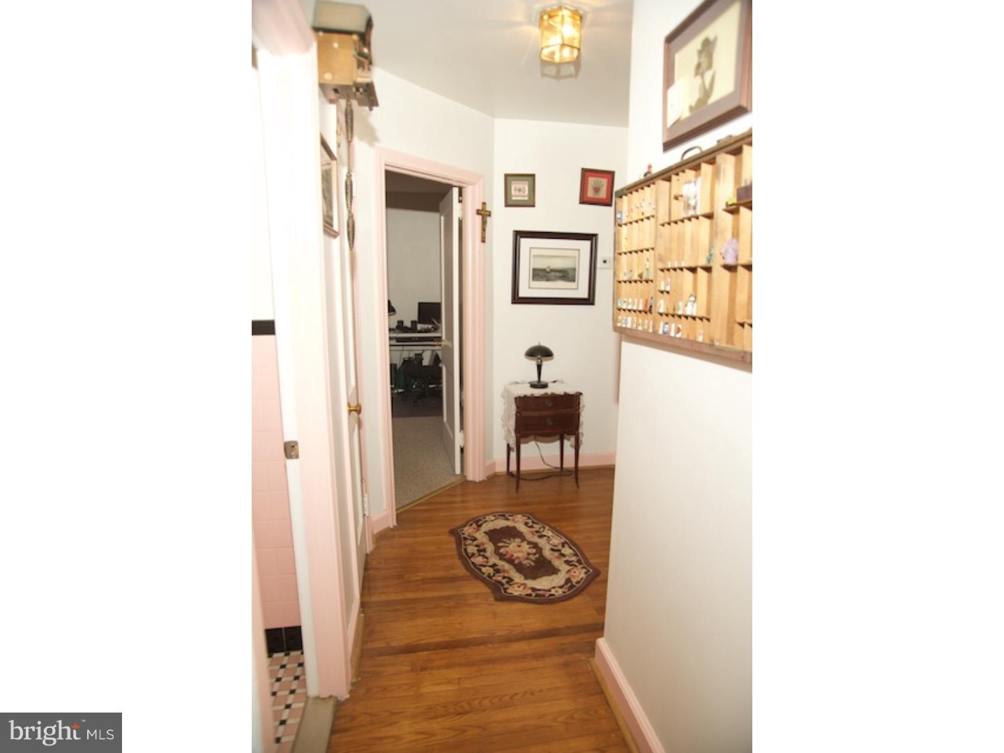 1320 Steel Road Havertown, PA 19083 - Photo 14 of 24 Hallway