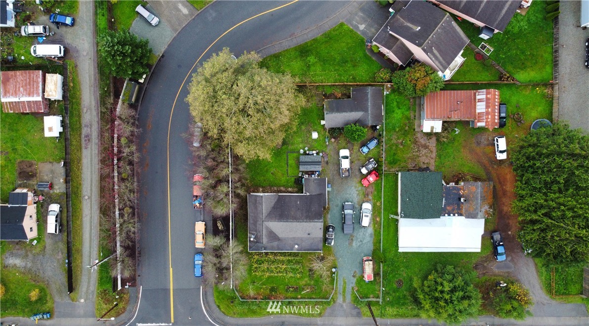 910 Cook Road Sedro-Woolley, WA 98284 - Photo 36 of 37 an aerial view of a house
