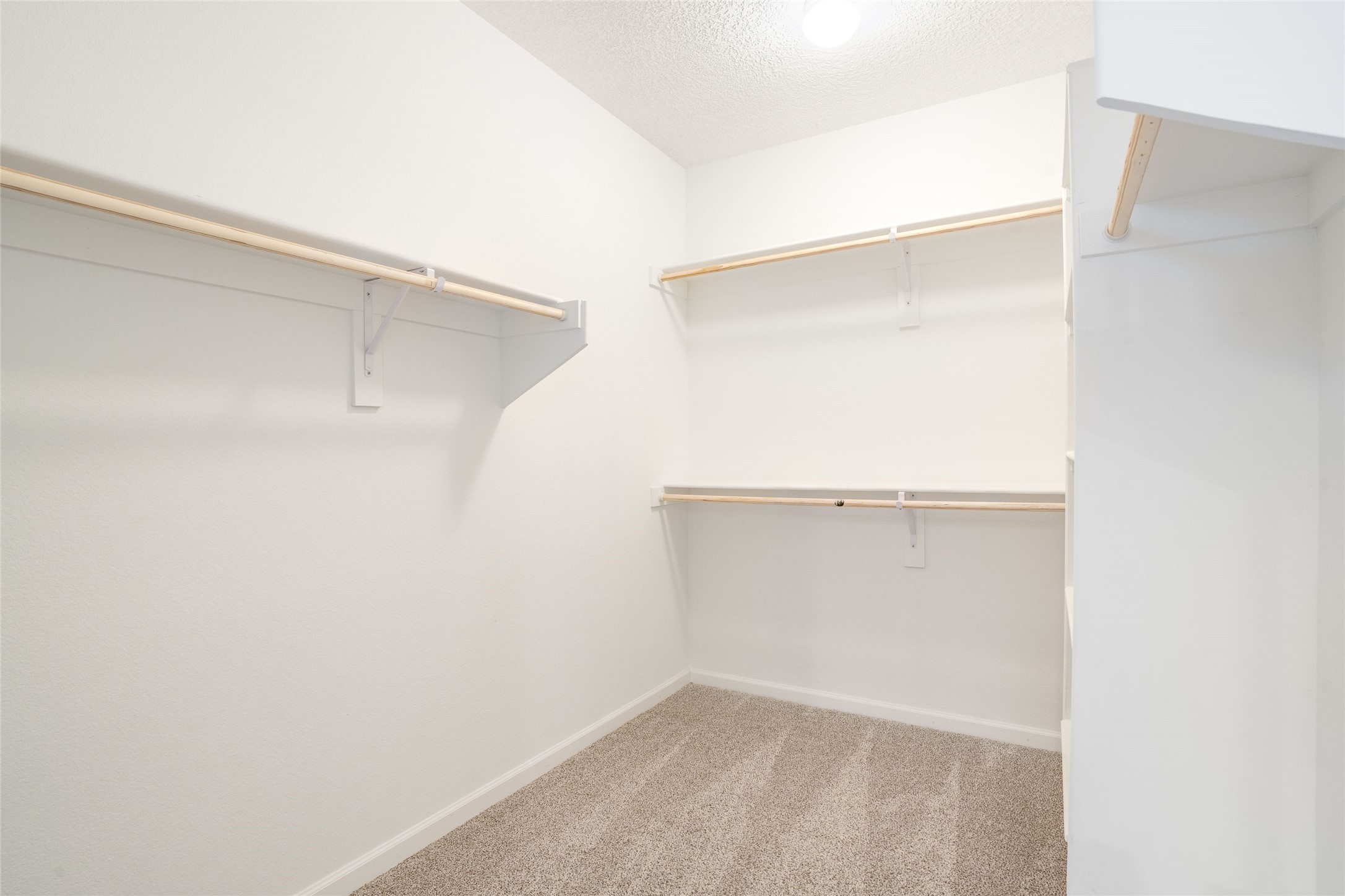 120 Mountaingem Loop Santa Fe, NM 87508 - Photo 17 of 31 Large Walk-In Primary Closet