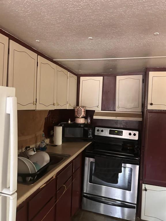 2121 Reynolds Road Lakeland, FL 33801 - Photo 16 of 16 Gallery Image 16