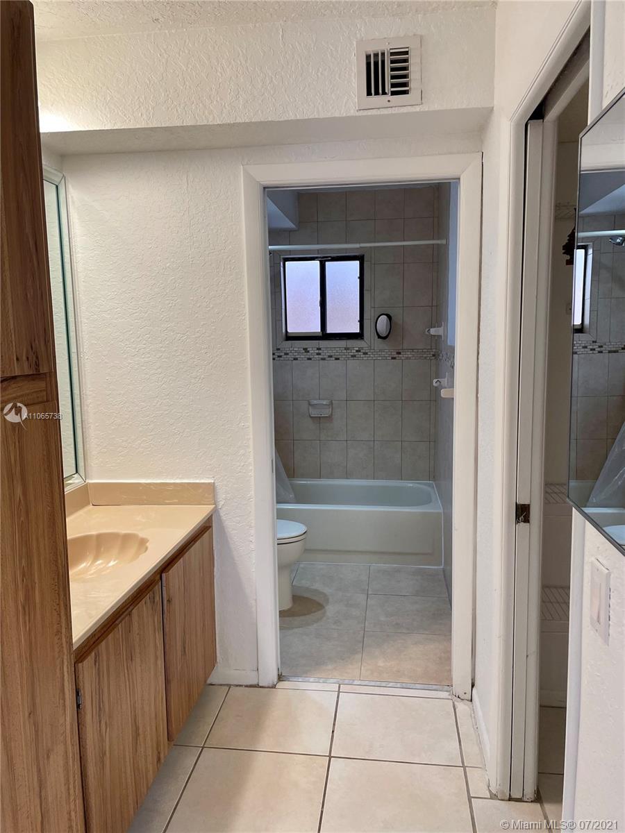 8520 Southwest 133rd Avenue Road, Unit 309 Miami, FL 33183 - Photo 15 of 23