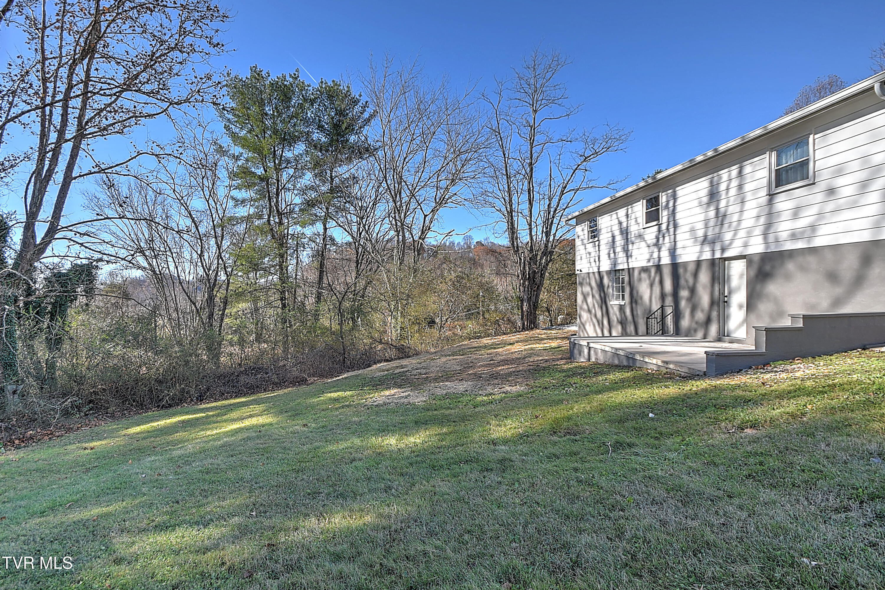 326 Walnut Trail Bristol, TN 37620 - Photo 34 of 42 326 Walnut Trail CP-34