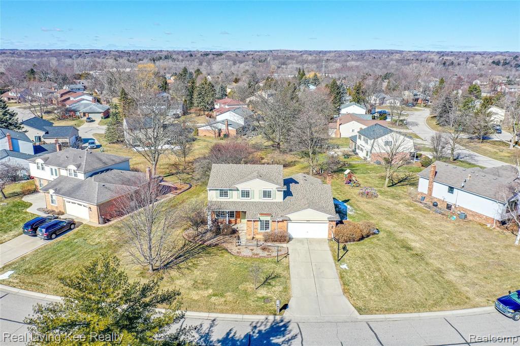 820 Downhill Lane Rochester Hills, MI 48307 - Photo 42 of 43