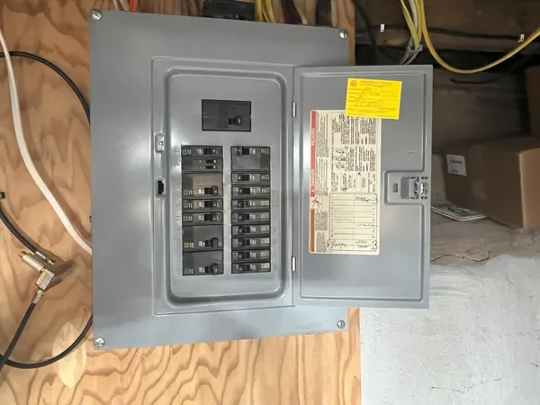 $97,000 | 129 South Main Street, Sherburn, MN 56171