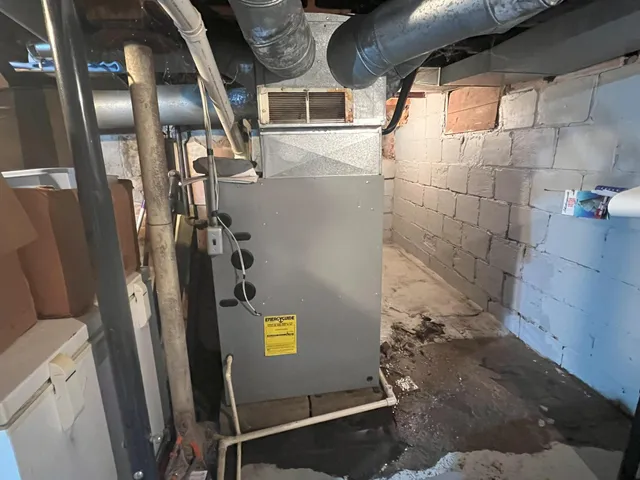 $97,000 | 129 South Main Street, Sherburn, MN 56171