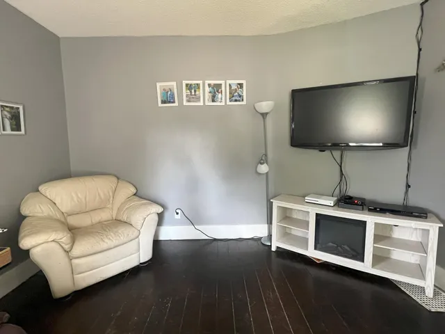 $97,000 | 129 South Main Street, Sherburn, MN 56171