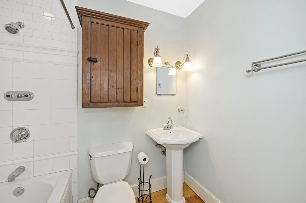 100 Commandants Way, Unit 107 Chelsea, MA 02150 - Photo 22 of 40 Gallery Image 22