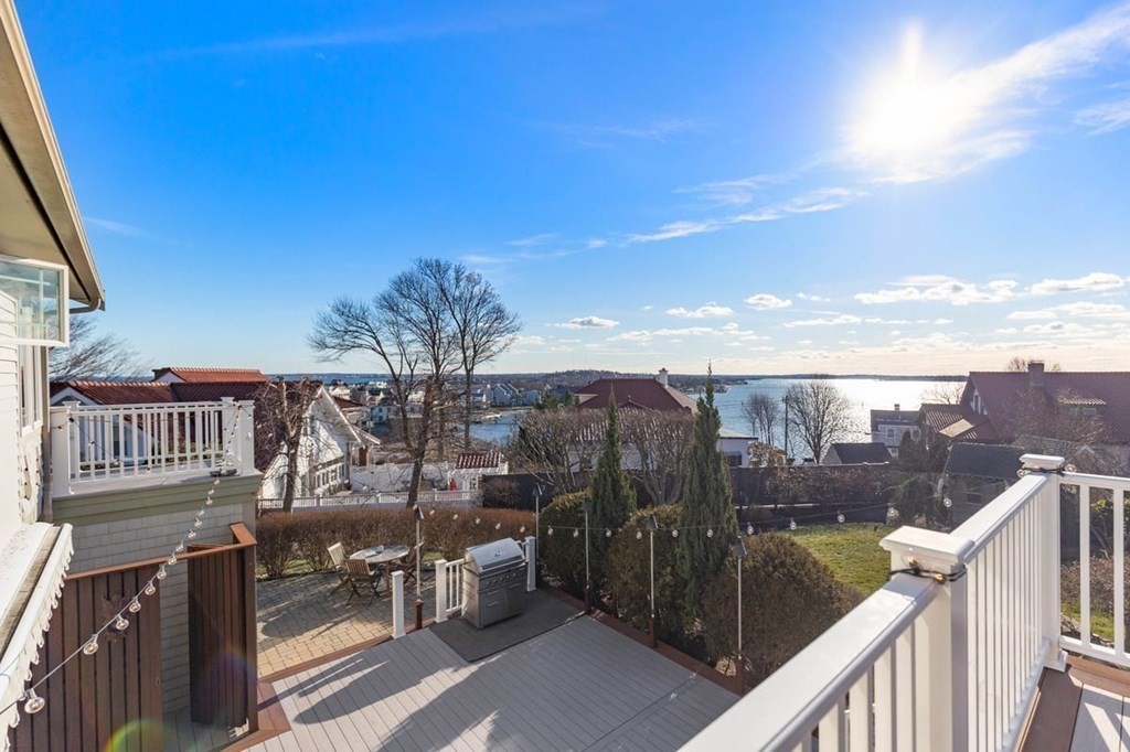 13 Beacon Road Hull, MA 02045 - Photo 40 of 41 a view of a balcony with city view