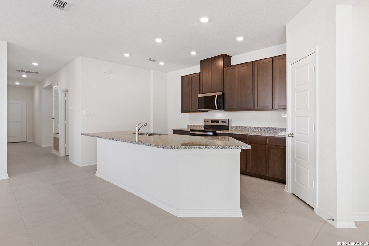 9306 Devils River Converse, TX 78109 - Photo 15 of 29