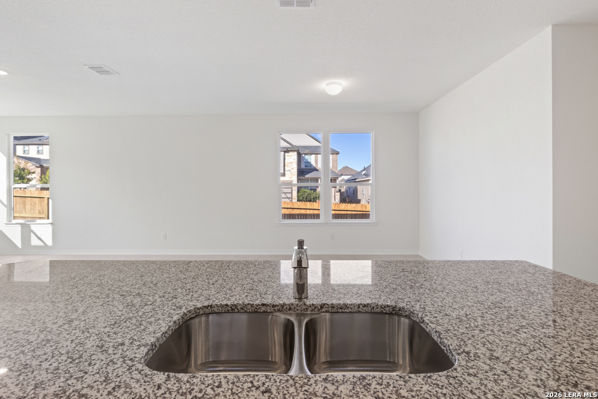 9306 Devils River Converse, TX 78109 - Photo 16 of 29