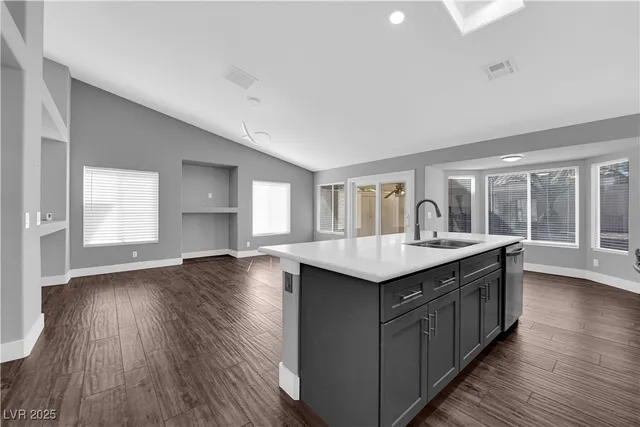 $520,000 | 717 Triple Crown Street, Henderson, NV 89015