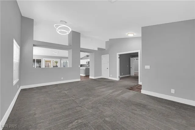 $520,000 | 717 Triple Crown Street, Henderson, NV 89015