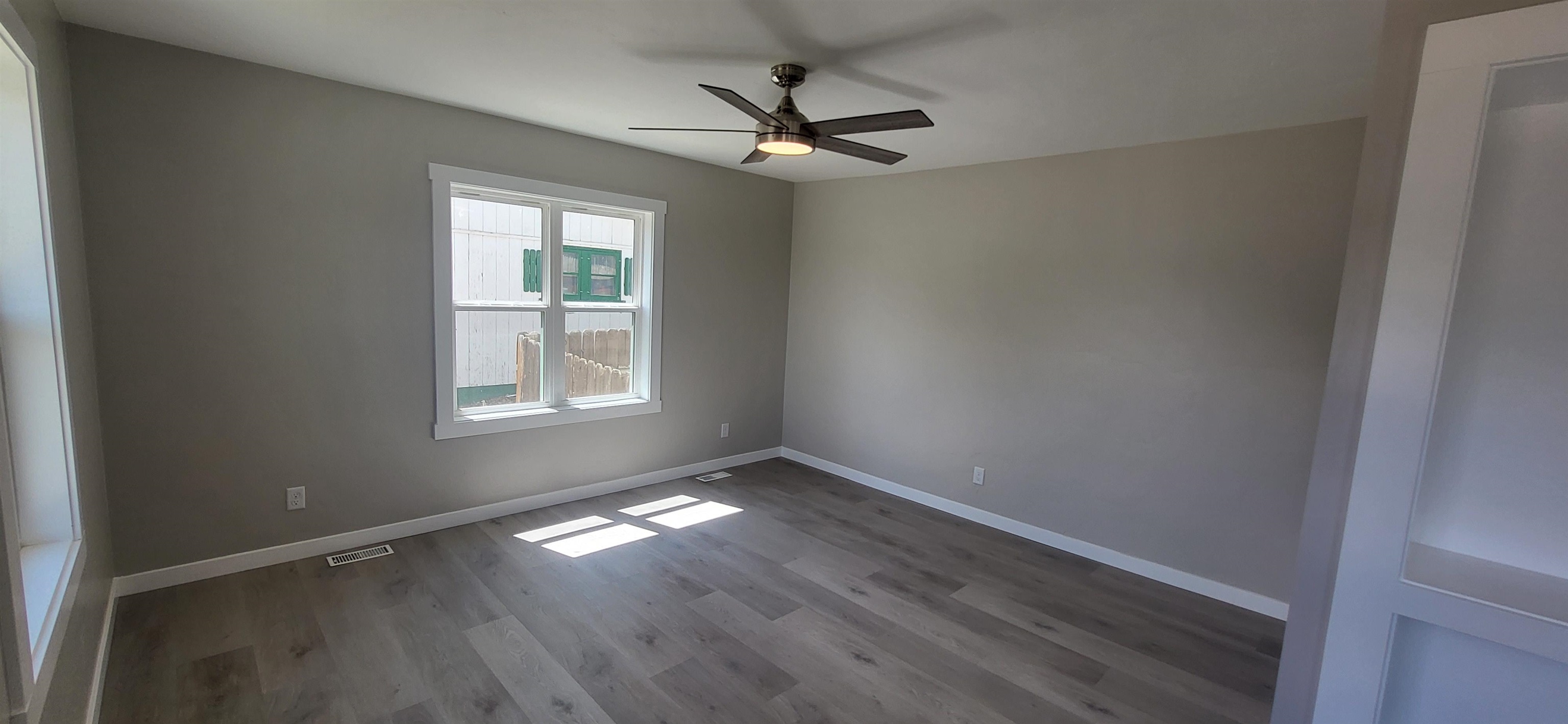 307 East Walnut Street Rawlins, WY 82301 - Photo 6 of 21