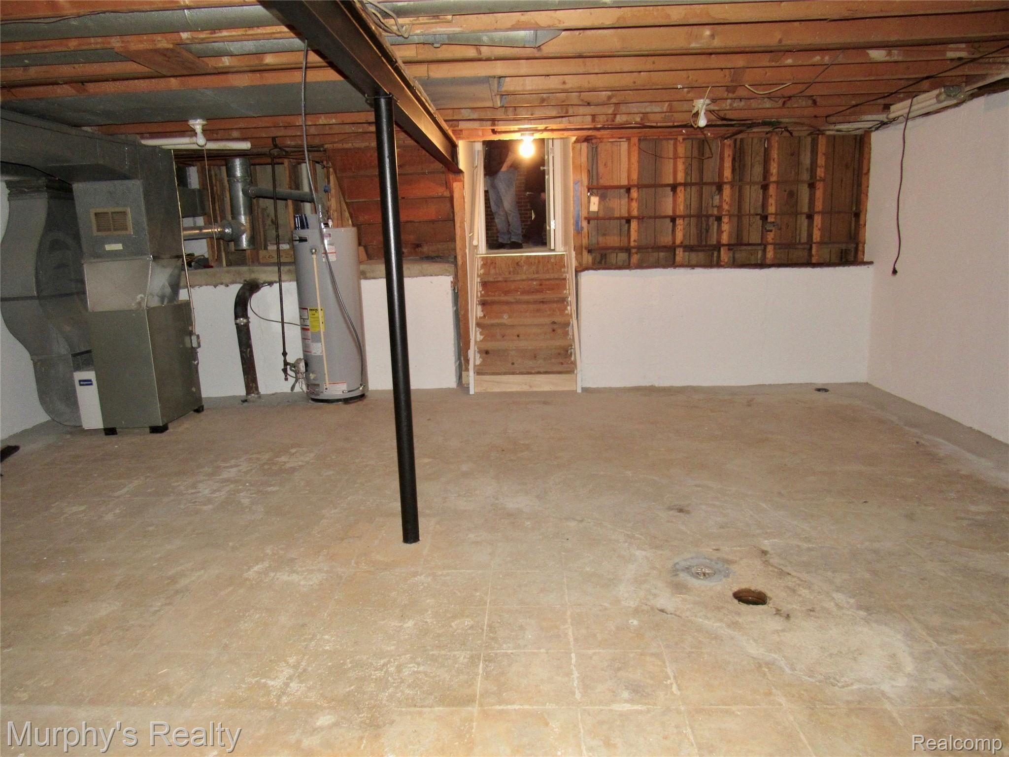 38501 Radde Street Clinton Township, MI 48036 - Photo 39 of 39 39.jpeg