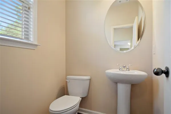 $2,600 | 740 Village Field Court Northwest, Suwanee, GA 30024