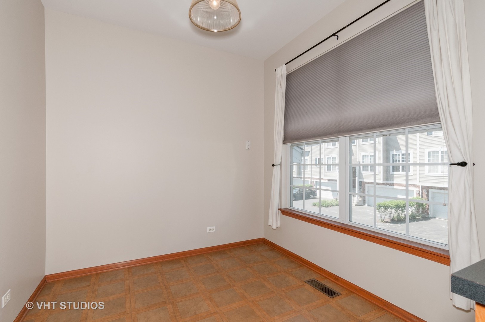 502 Declaration Lane, Unit 502 Aurora, IL 60502 - Photo 5 of 16