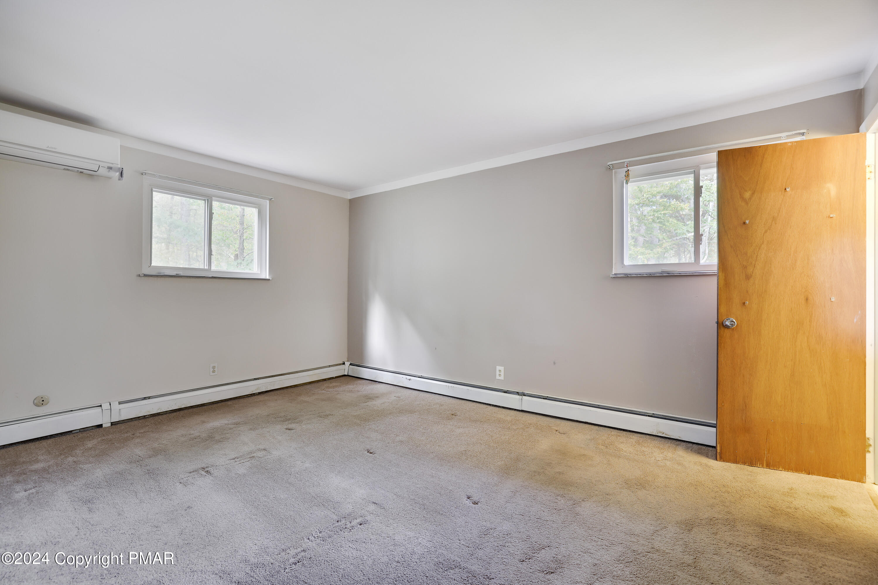 8139 Oak Ridge Lane Cresco, PA 18326 - Photo 13 of 40 RBR50005