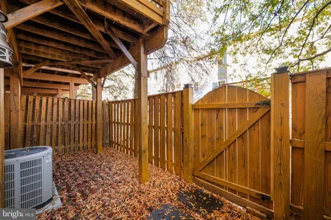 $595,000 | 8469 Byers Drive, Alexandria, VA 22309