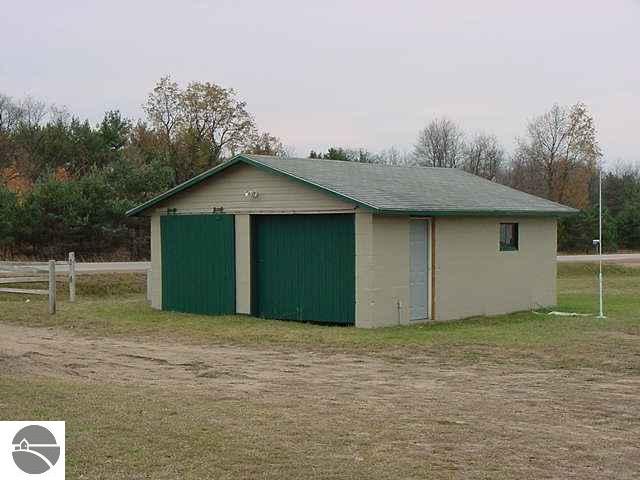 16634 Springdale Road Thompsonville, MI 49683 - Photo 12 of 13 1698064-11.JPG