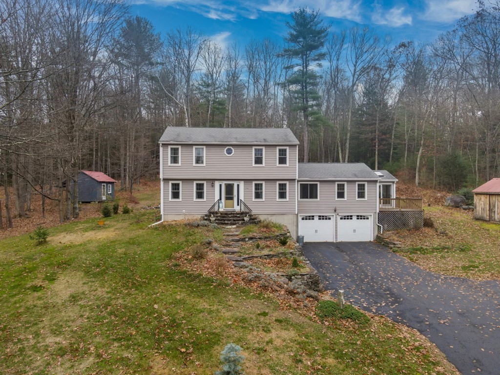 298 Sackett Road Westfield, MA 01085 - Photo 1 of 40 Gallery Image 1