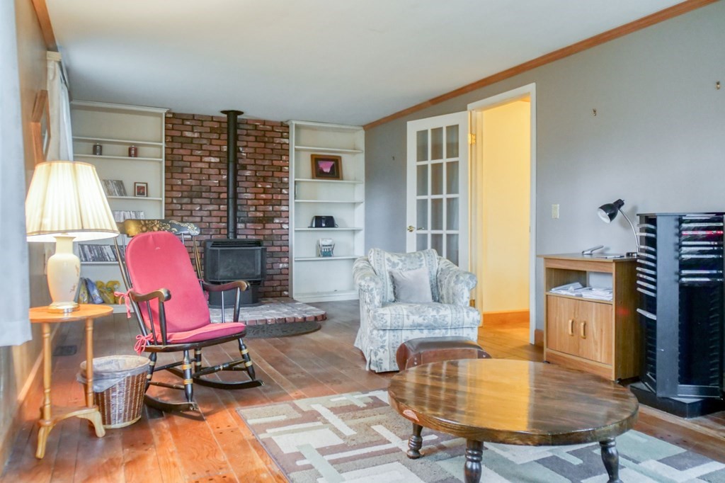 298 Sackett Road Westfield, MA 01085 - Photo 13 of 40 Gallery Image 13