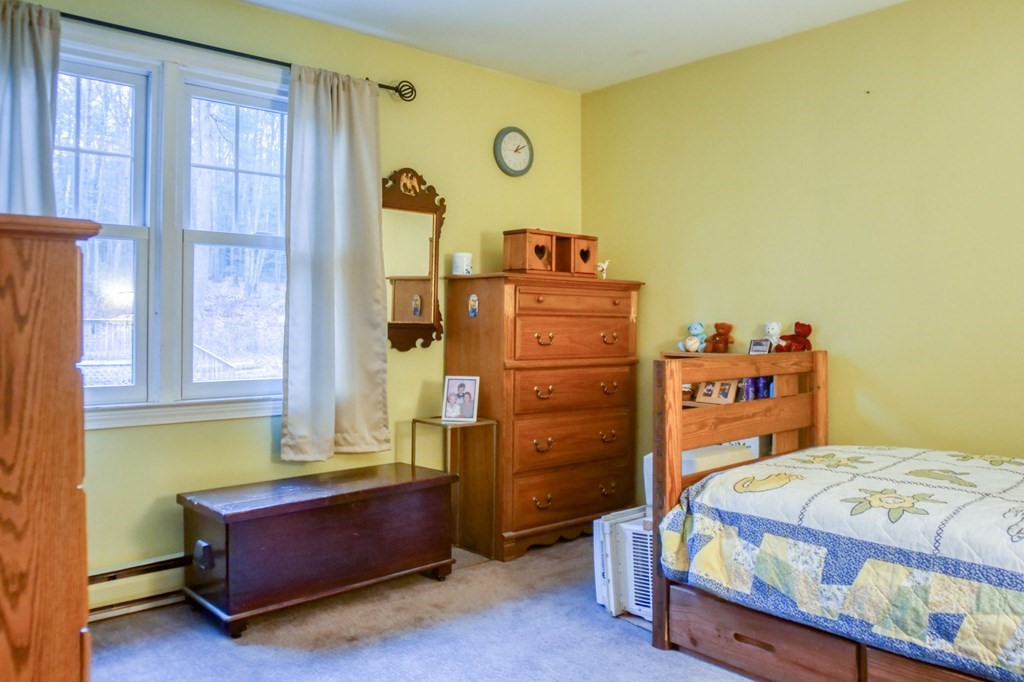 298 Sackett Road Westfield, MA 01085 - Photo 23 of 40 Gallery Image 23