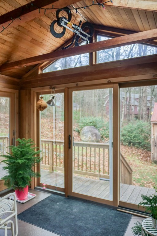 298 Sackett Road Westfield, MA 01085 - Photo 37 of 40 Gallery Image 37