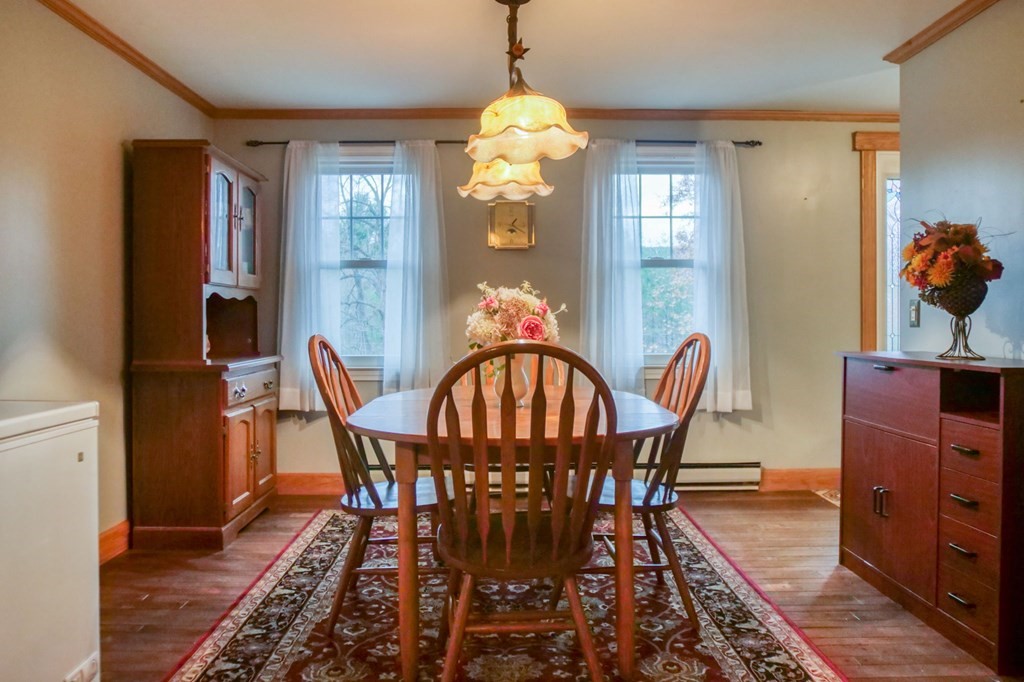 298 Sackett Road Westfield, MA 01085 - Photo 10 of 40 Gallery Image 10