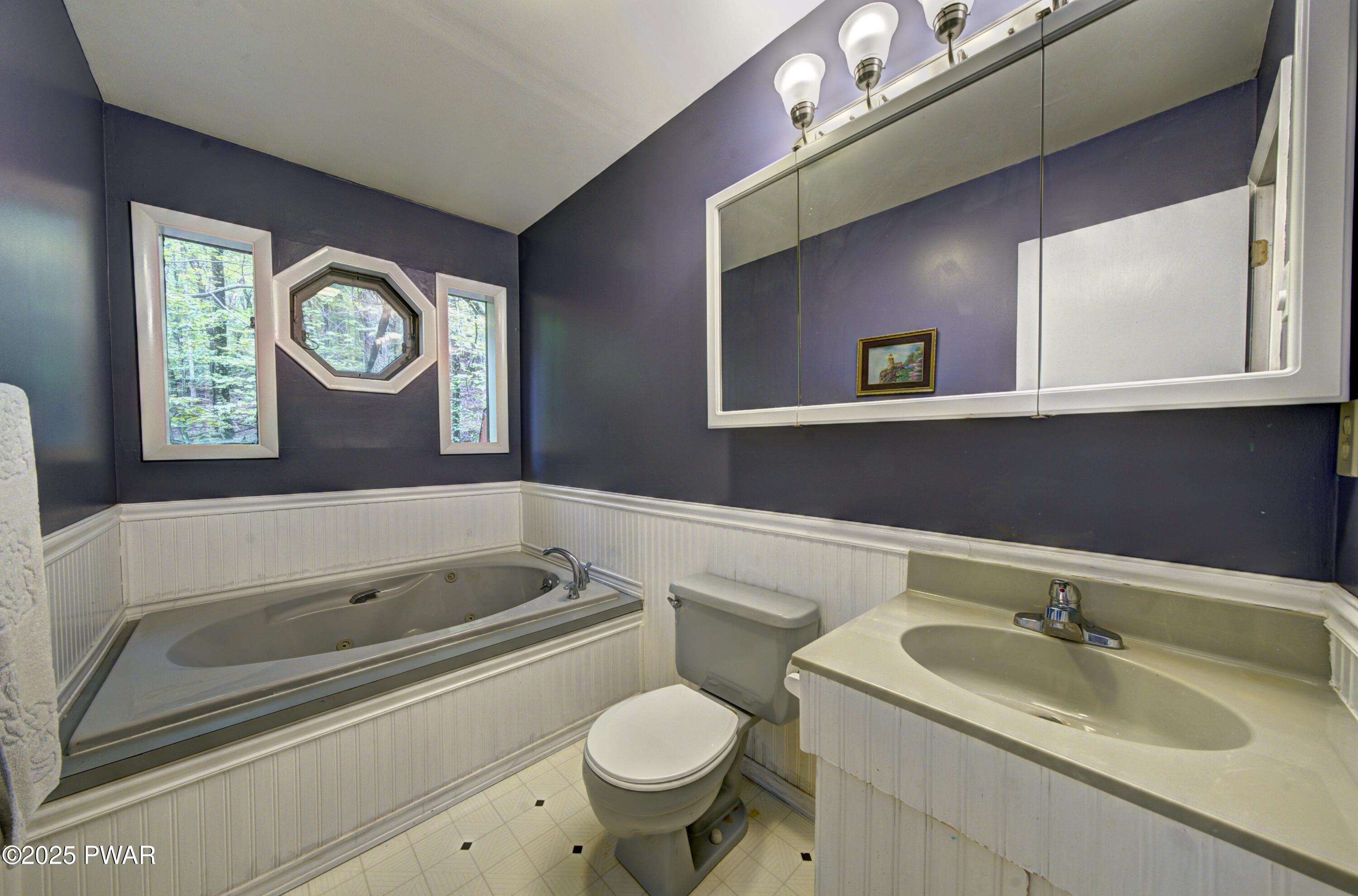 102 Tuckermans Ravine, Unit RAVINE Tafton, PA 18464 - Photo 18 of 48